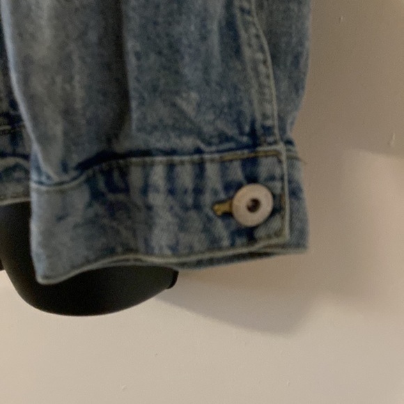 🎉🎉HP🎉🎉Highway Jean Jacket - Picture 8 of 10